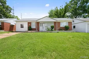 7916 Birkenhead Dr, Marlborough, MO 63123 - Photo 2