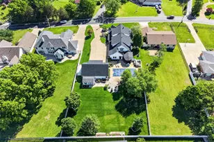 9801 Hilltop Dr, Sunset Hills, MO 63128 - Photo 84