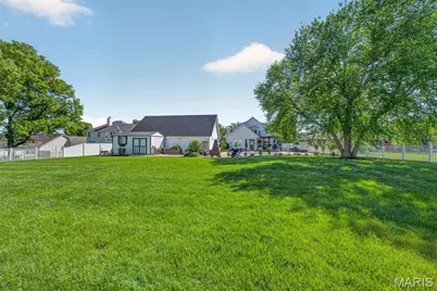 9801 Hilltop Drive, Sunset Hills, MO 63128 - Photo 80