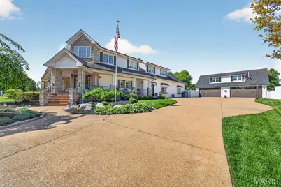 9801 Hilltop Drive, Sunset Hills, MO 63128 - Photo 4