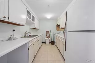 200 S Brentwood Blvd, Clayton, MO 63105 - Photo 14