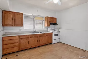 3502 West Pl, Saint Louis, MO 63121 - Photo 16