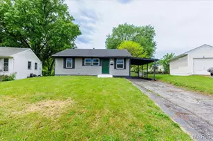 332 Banff Cir, Saint Louis, MO 63137 - Photo 1