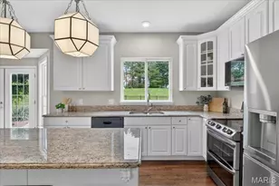 371 Galahad Ct, Weldon Spring, MO 63304 - Photo 20