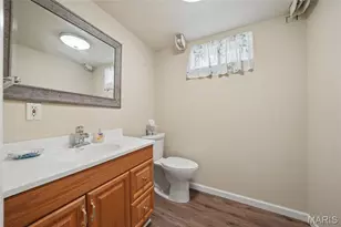 329 Meadowbrook Dr, Ballwin, MO 63011 - Photo 32