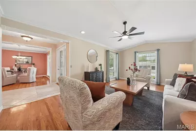 329 Meadowbrook Drive, Ballwin, MO 63011 - Photo 6