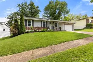 1338 Greenmar Dr, Fenton, MO 63026 - Photo 2