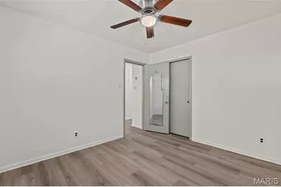 425 Powell Avenue, Saint Louis, MO 63135 - Photo 20