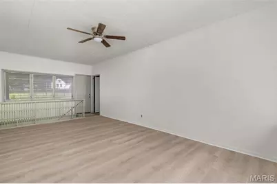 425 Powell Avenue, Saint Louis, MO 63135 - Photo 26