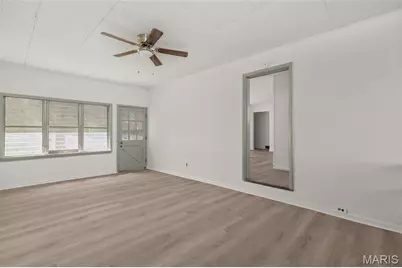 425 Powell Avenue, Saint Louis, MO 63135 - Photo 24