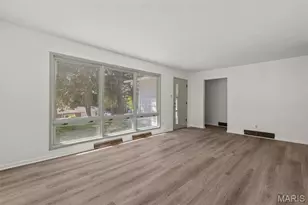 425 Powell Ave, Saint Louis, MO 63135 - Photo 6