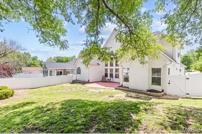 21 W Waymire Avenue, Saint Louis, MO 63119 - Photo 32