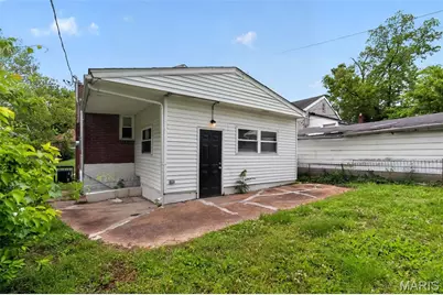 4115 Begg Boulevard, Saint Louis, MO 63121 - Photo 8