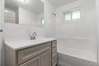 38 Westdell Drive, Saint Louis, MO 63136 - Photo 20