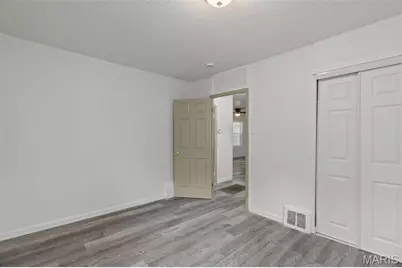 38 Westdell Drive, Saint Louis, MO 63136 - Photo 18