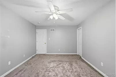 3245 Domain Street, Saint Charles, MO 63301 - Photo 36