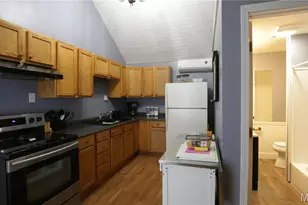 914 S 2nd St, De Soto, MO 63020 - Photo 10