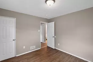 6814 Frostview Ln, Saint Louis, MO 63134 - Photo 20