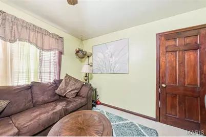 1225 Sunbeam Lane, Saint Louis, MO 63137 - Photo 18
