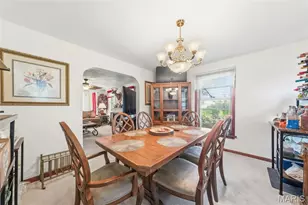 1225 Sunbeam Ln, Saint Louis, MO 63137 - Photo 6