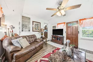 1225 Sunbeam Ln, Saint Louis, MO 63137 - Photo 14