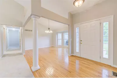 819 Hidden Spring Drive, Saint Charles, MO 63304 - Photo 4