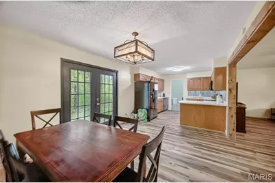 23639 Hawaii Road, Lebanon, MO 65536 - Photo 12