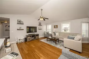 179 Cherrywood Parc Dr, O'Fallon, MO 63368 - Photo 4