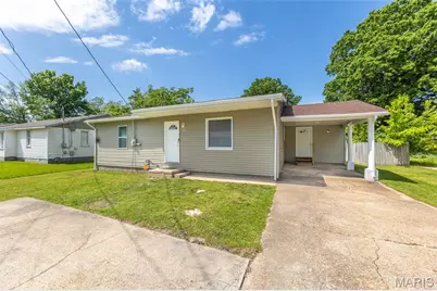 2013 Arkansas Avenue, Poplar Bluff, MO 63901 - Photo 2