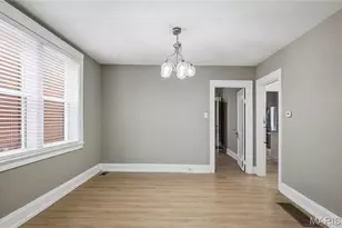 1173 Moorlands Dr, Richmond Heights, MO 63117 - Photo 14