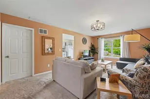 11 Ramblewood Ct, Wentzville, MO 63385 - Photo 2