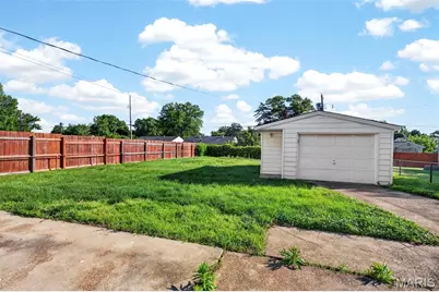 4317 Heidelberg Avenue, Saint Louis, MO 63123 - Photo 30