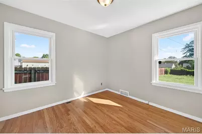 4317 Heidelberg Avenue, Saint Louis, MO 63123 - Photo 16