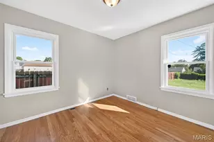 4317 Heidelberg Ave, Saint Louis, MO 63123 - Photo 16