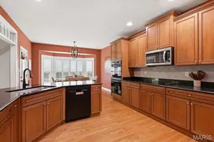 5532 Wooded Creek Dr, O'Fallon, MO 63304 - Photo 16