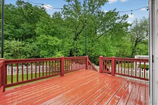 426 Buckhurst Dr, Ballwin, MO 63021 - Photo 44