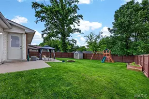 3118 Woodbridge Dr, Saint Charles, MO 63303 - Photo 6