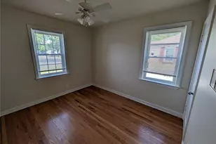 20 Derhake Rd, Saint Louis, MO 63031 - Photo 10