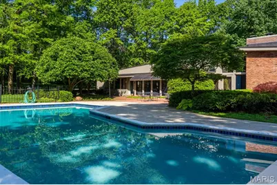 50 Creekwood Lane, Saint Louis, MO 63124 - Photo 12