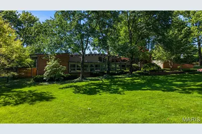 50 Creekwood Lane, Saint Louis, MO 63124 - Photo 2