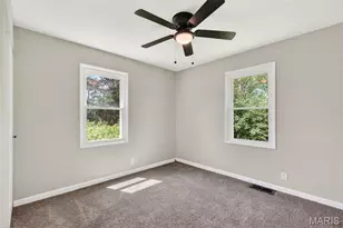 12131 McKelvey Rd, Maryland Heights, MO 63043 - Photo 12