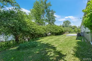 12131 McKelvey Rd, Maryland Heights, MO 63043 - Photo 28