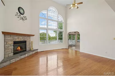 101 W Lakeview Drive, De Soto, MO 63020 - Photo 1