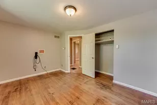 750 Jungs Station Rd, Saint Charles, MO 63303 - Photo 16