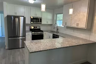 763 Wagon Ridge Dr, Fenton, MO 63026 - Photo 2