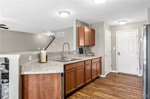 501 Peruque Commons Ct, Wentzville, MO 63385 - Photo 18
