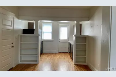 4102 McRee Avenue, Saint Louis, MO 63110 - Photo 8