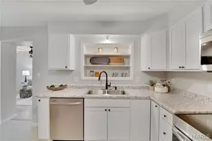 1592 Mendell Dr, University City, MO 63130 - Photo 16