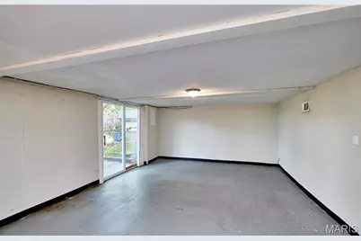 11879 Galba Drive, Florissant, MO 63033 - Photo 16