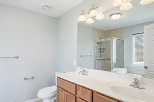 911 Pittsburg Landing Dr, Wentzville, MO 63385 - Photo 16